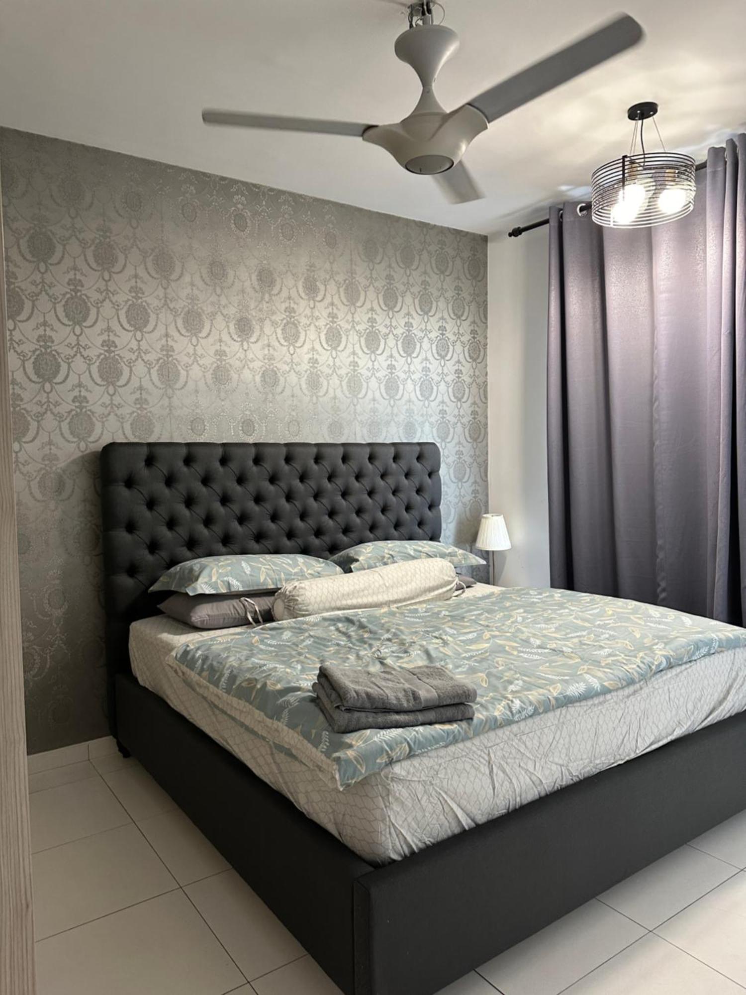 Apartment Kyra The Heights Melaka Wifi, Netflix & Pool *