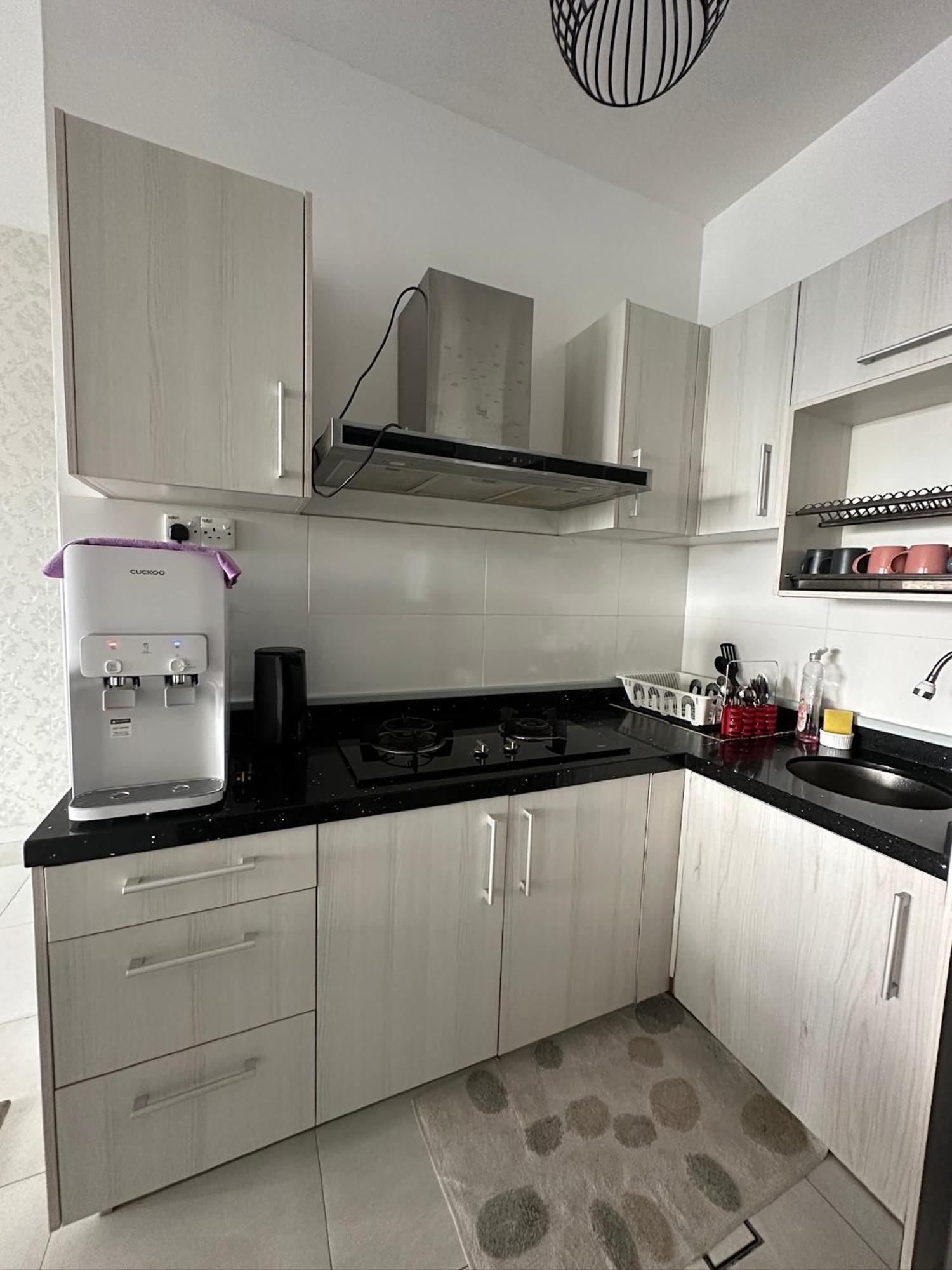 Kyra The Heights Melaka Wifi, Netflix & Pool Apartment Ayer Keroh